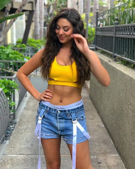 kira korasin|kira kosarin model.